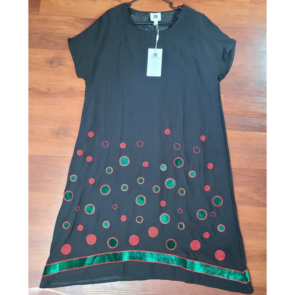 Vicky and Lucas Large Embroidered Black Dress Polyester Style VL8510